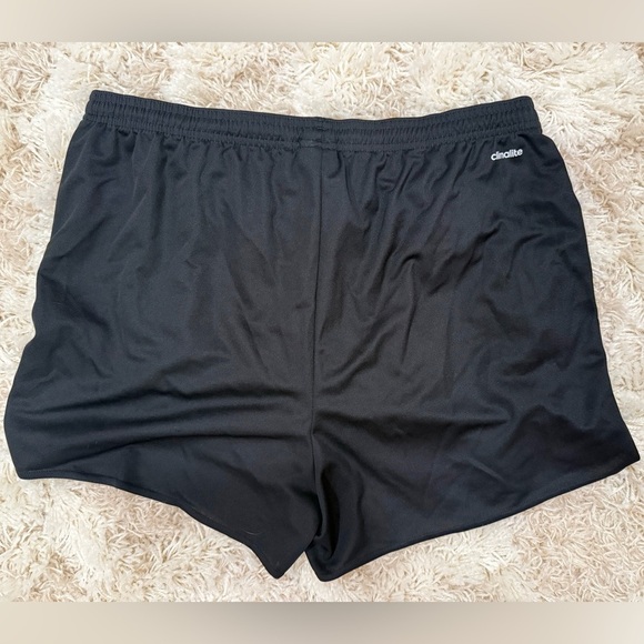 Adidas Black Sports Shorts Size- XL - Picture 2 of 5